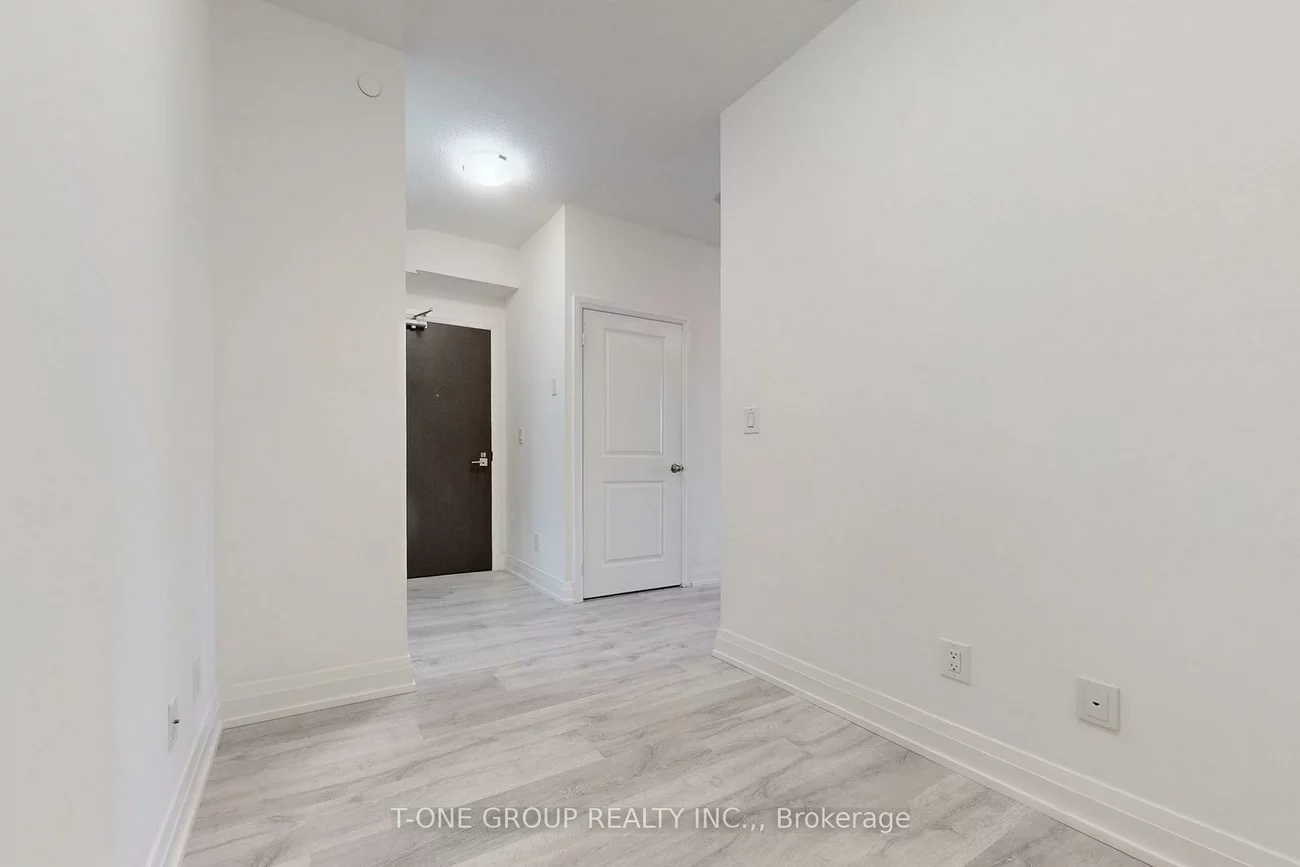 3700, Highway 7, Vaughan Corporate Centre, Vaughan