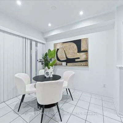 735, New Westminster, Brownridge, Vaughan