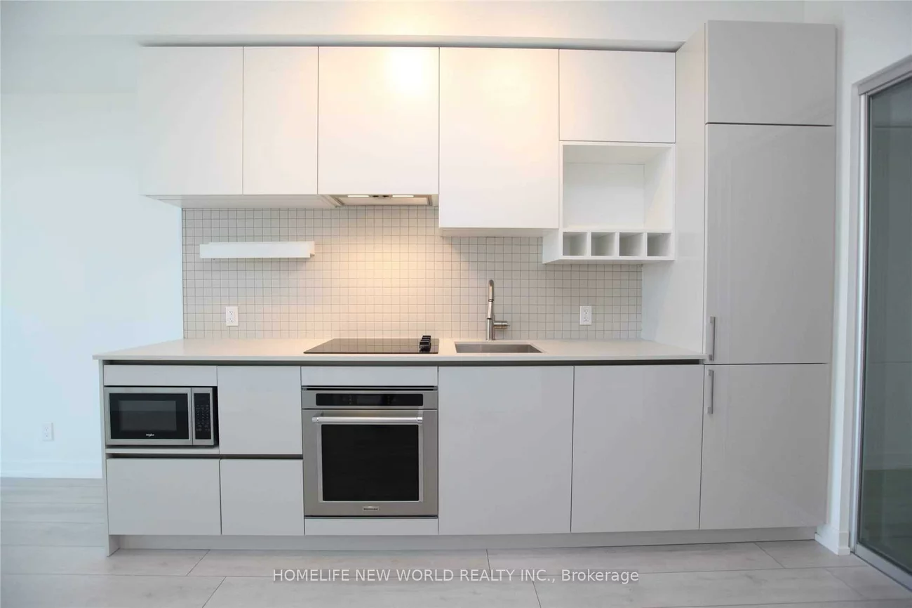 950, Portage, Vaughan Corporate Centre, Vaughan