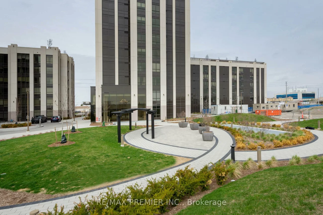 9085, Jane, Concord, Vaughan