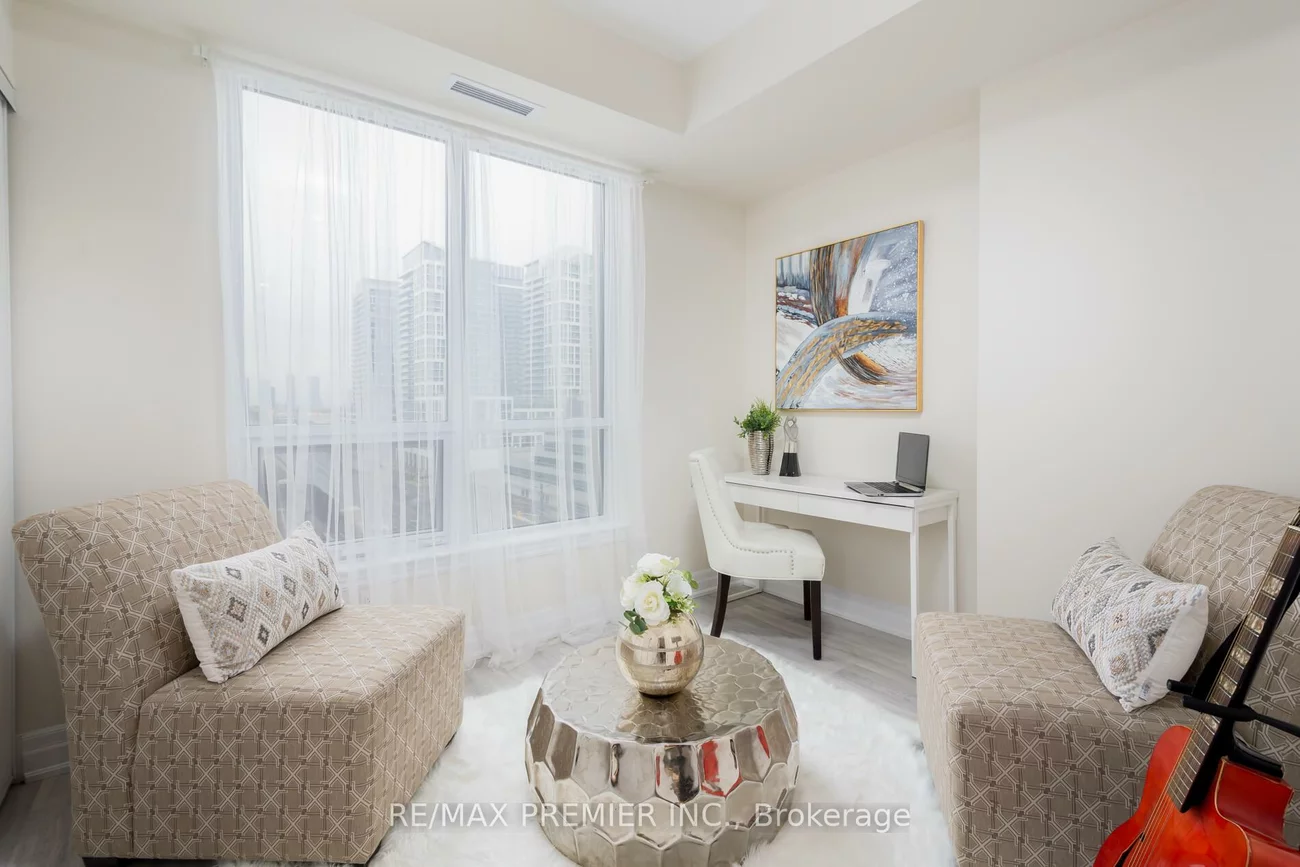 9085, Jane, Concord, Vaughan