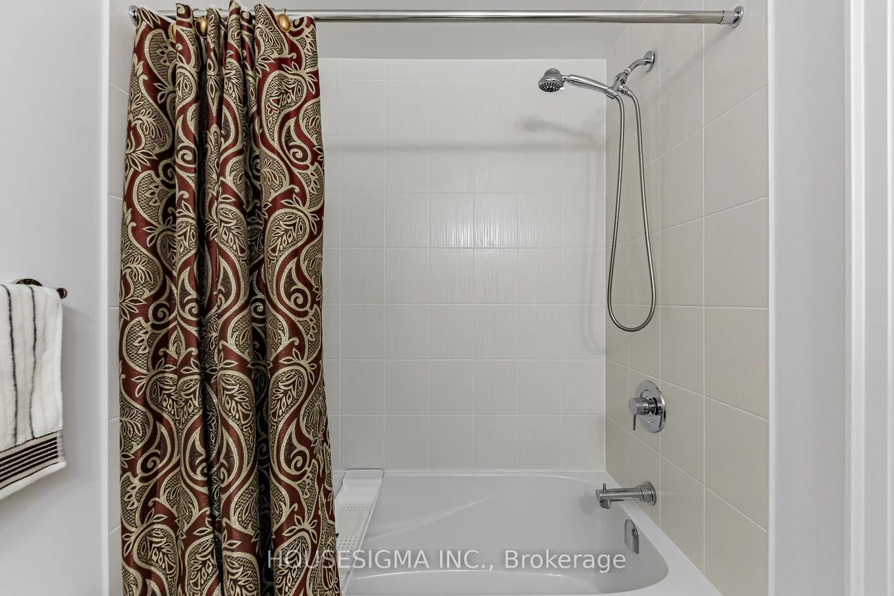 10, Gatineau, Beverley Glen, Vaughan