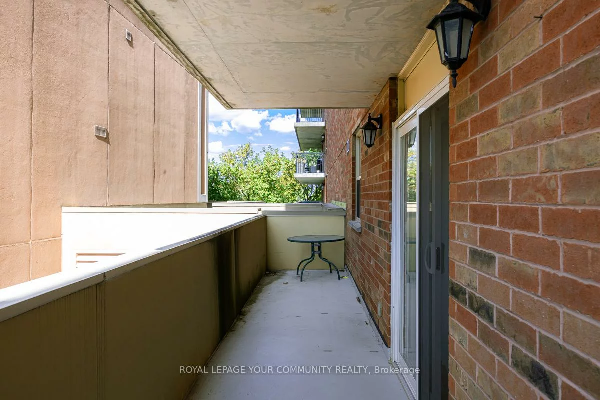 7373, Martin Grove, Vaughan Grove, Vaughan