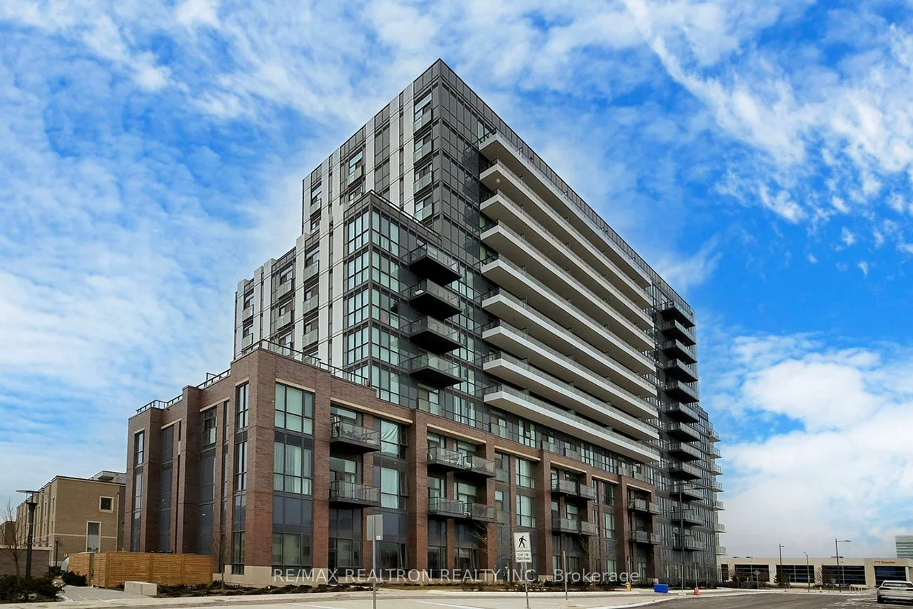 60, Honeycrisp, Vaughan Corporate Centre, Vaughan