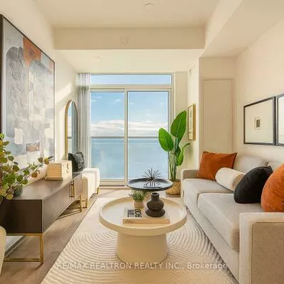 60, Honeycrisp, Vaughan Corporate Centre, Vaughan