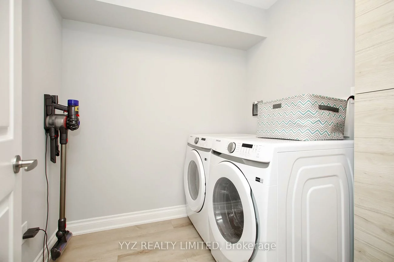 1, Clark, Crestwood-Springfarm-Yorkhill, Vaughan