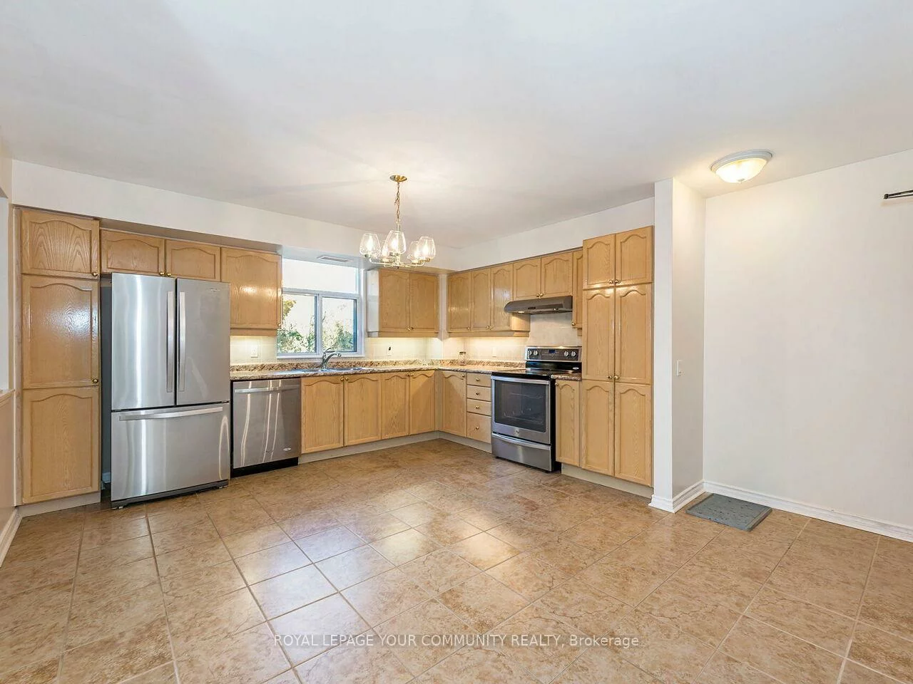 2506, Rutherford, Maple, Vaughan