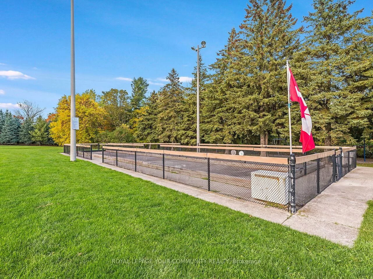 2506, Rutherford, Maple, Vaughan