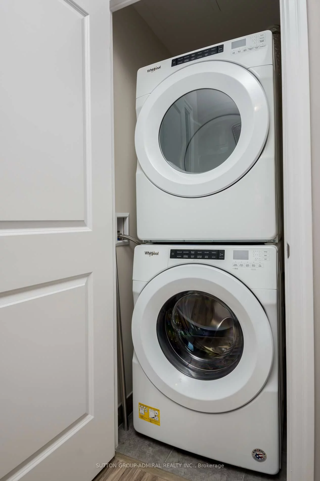 9075, Jane, Concord, Vaughan