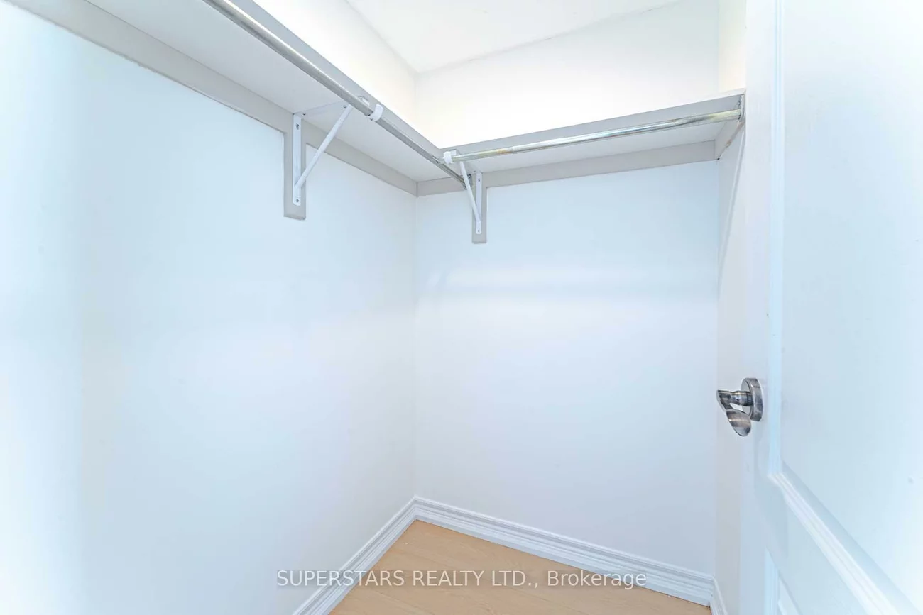 15, North Park, Beverley Glen, Vaughan