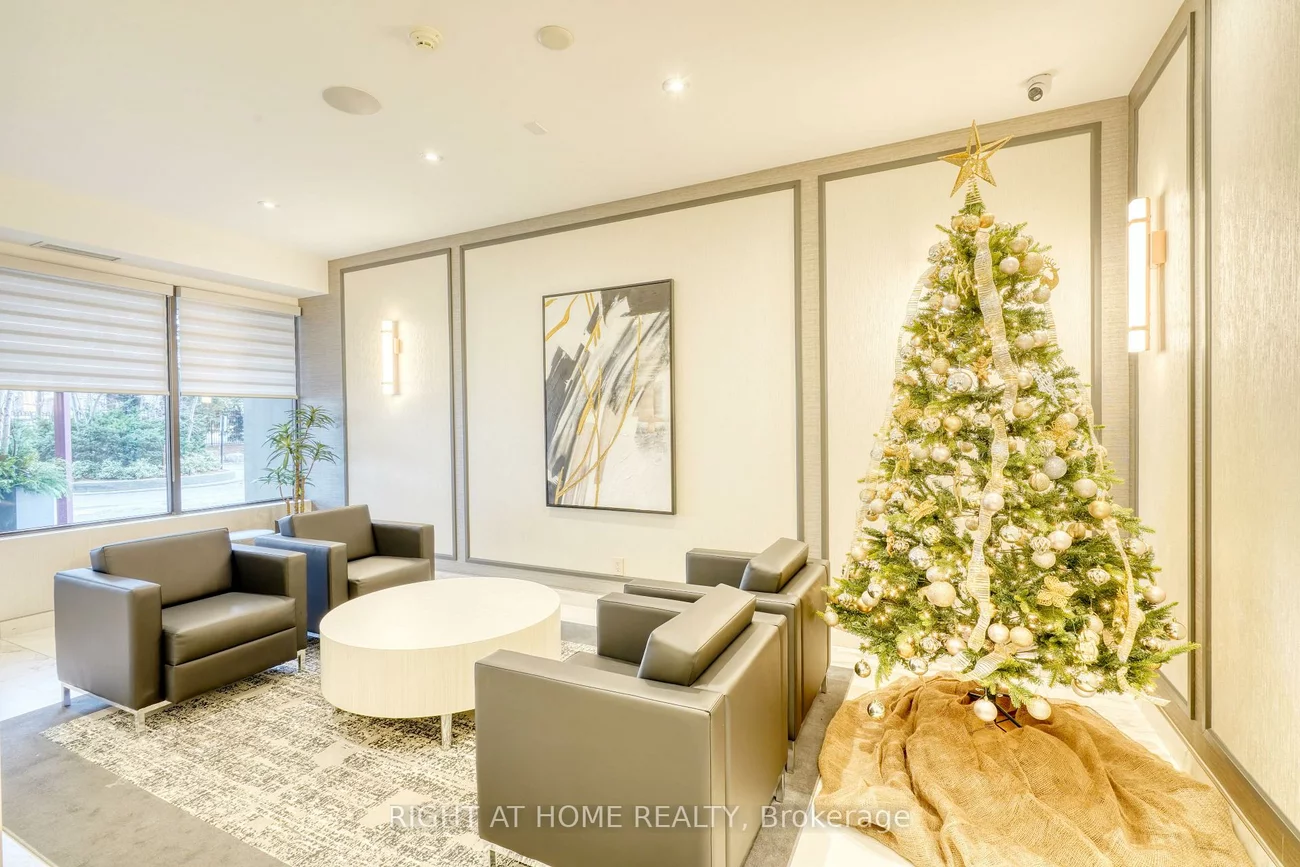 7460, Bathurst, Brownridge, Vaughan