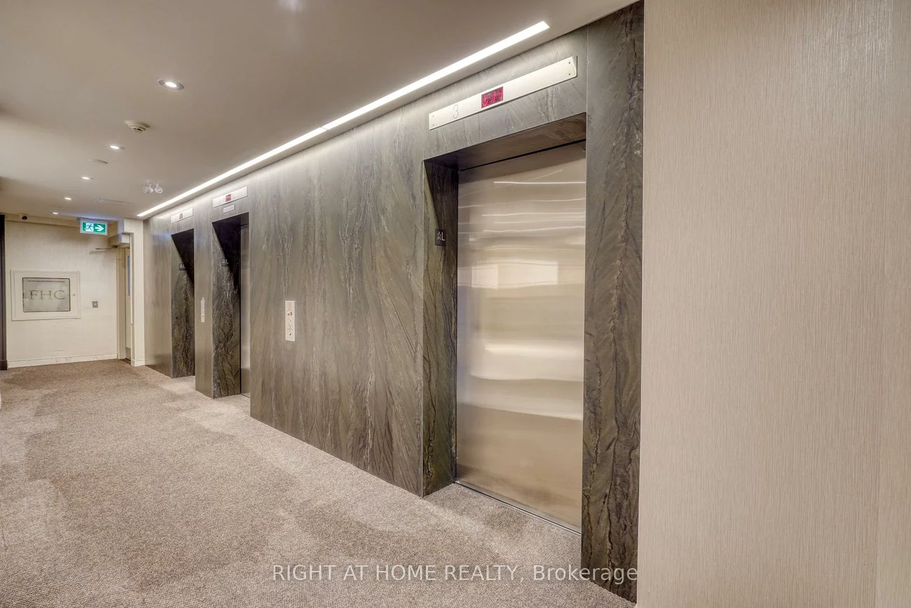 7460, Bathurst, Brownridge, Vaughan