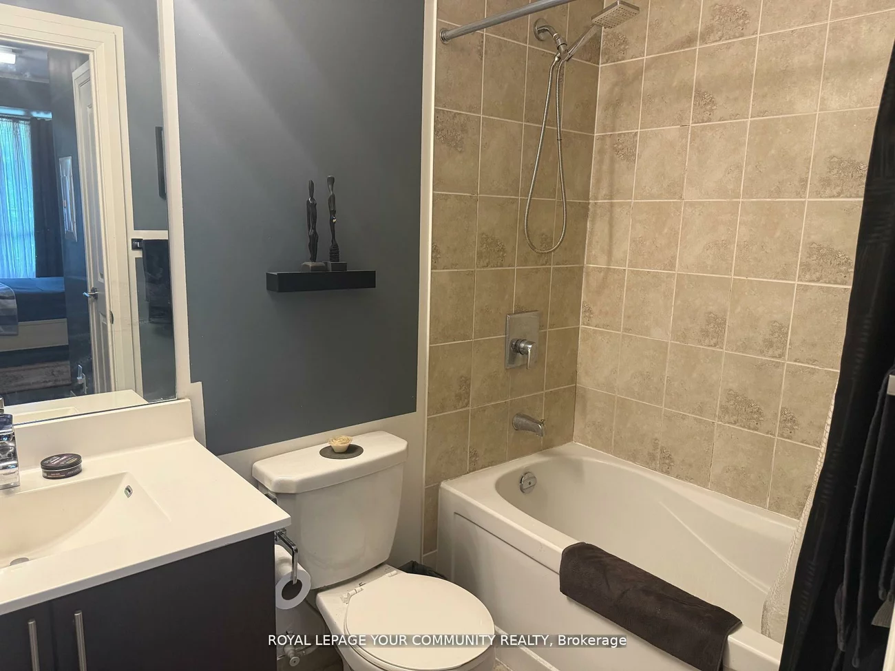 520, Steeles, Crestwood-Springfarm-Yorkhill, Vaughan