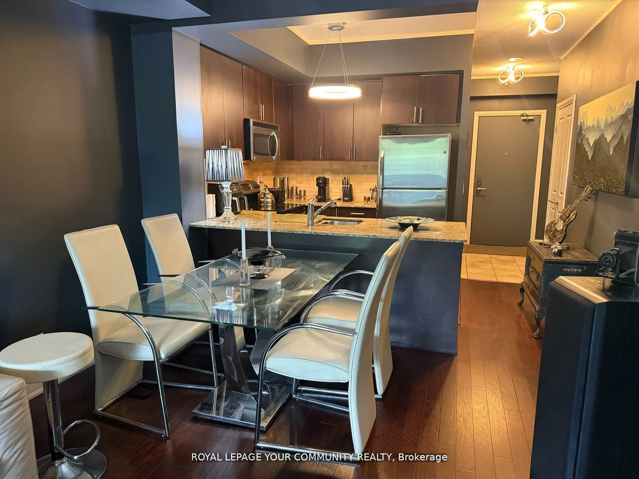 520, Steeles, Crestwood-Springfarm-Yorkhill, Vaughan