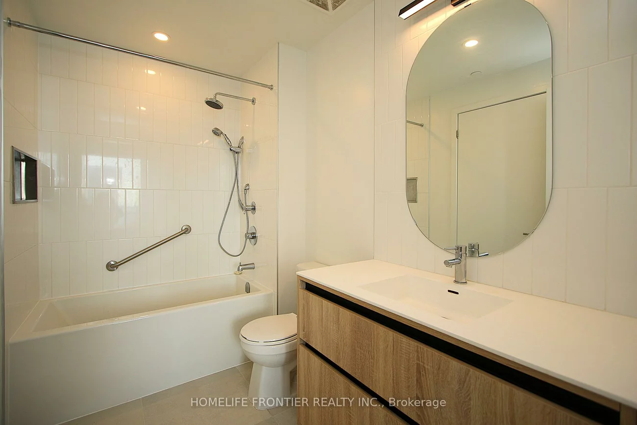 7950, Bathurst, Beverley Glen, Vaughan