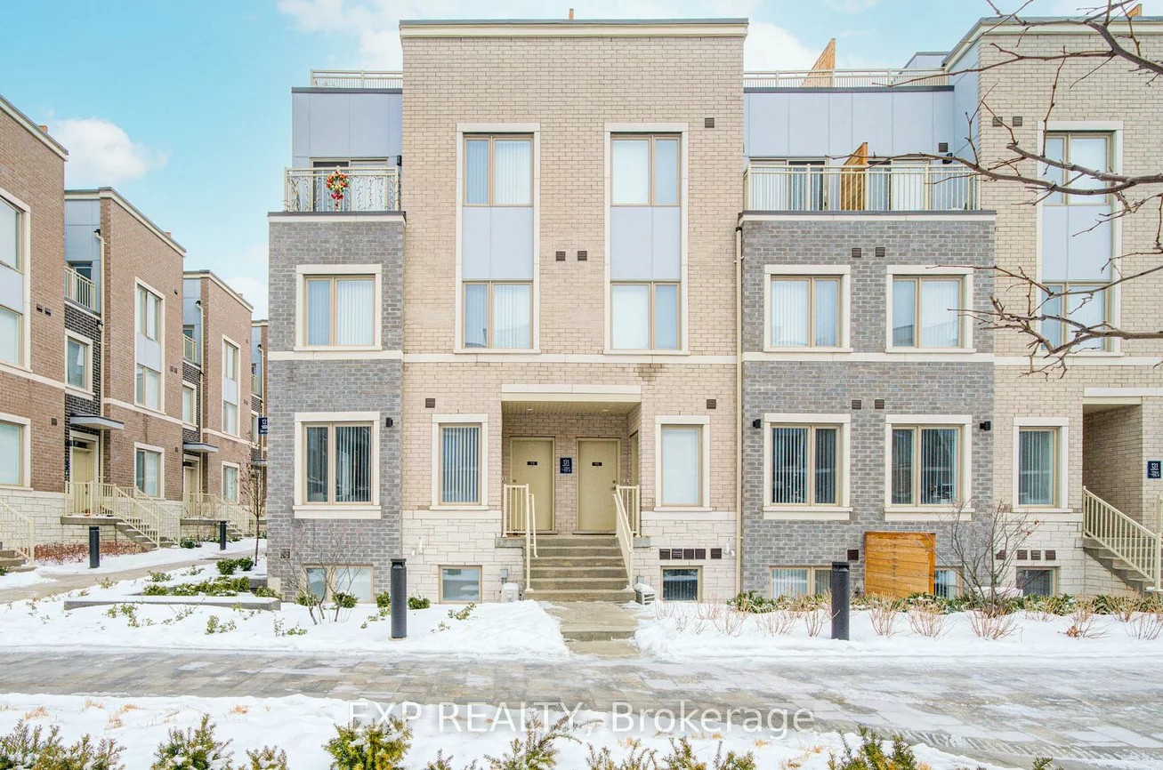 131, Honeycrisp, Vaughan Corporate Centre, Vaughan