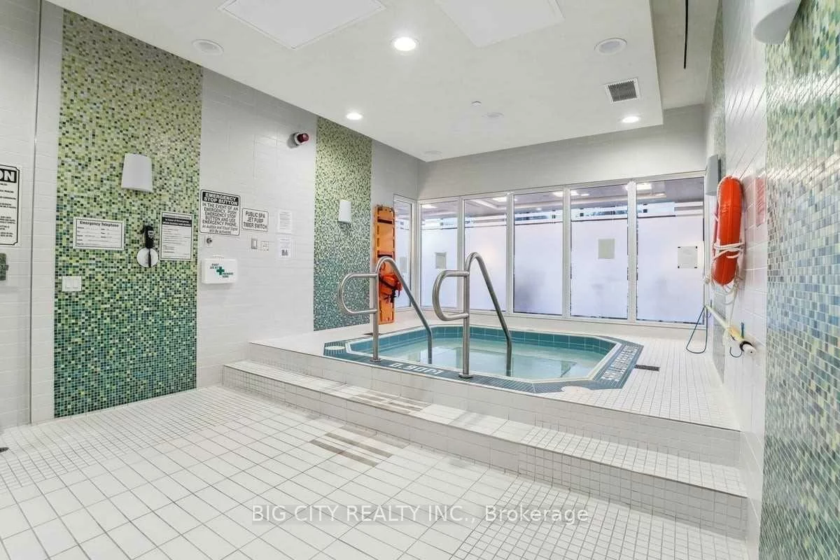 7890, Bathurst, Beverley Glen, Vaughan