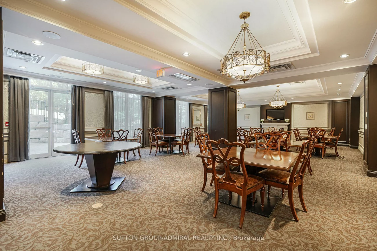 9255, Jane, Maple, Vaughan