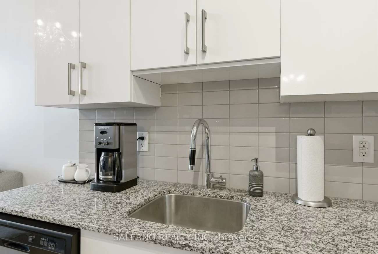 3600, Highway 7, Vaughan Corporate Centre, Vaughan