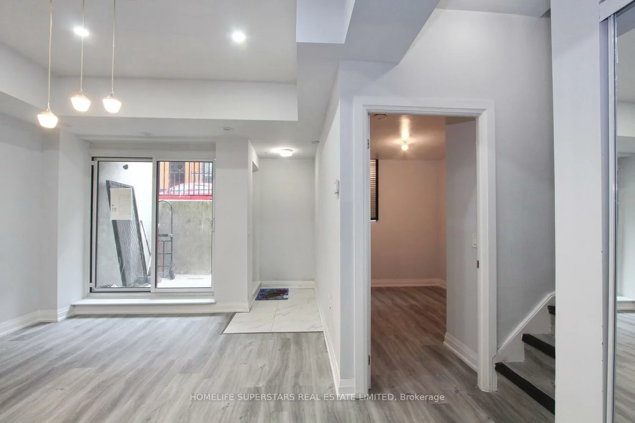 5309, Highway No 7, Vaughan Grove, Vaughan