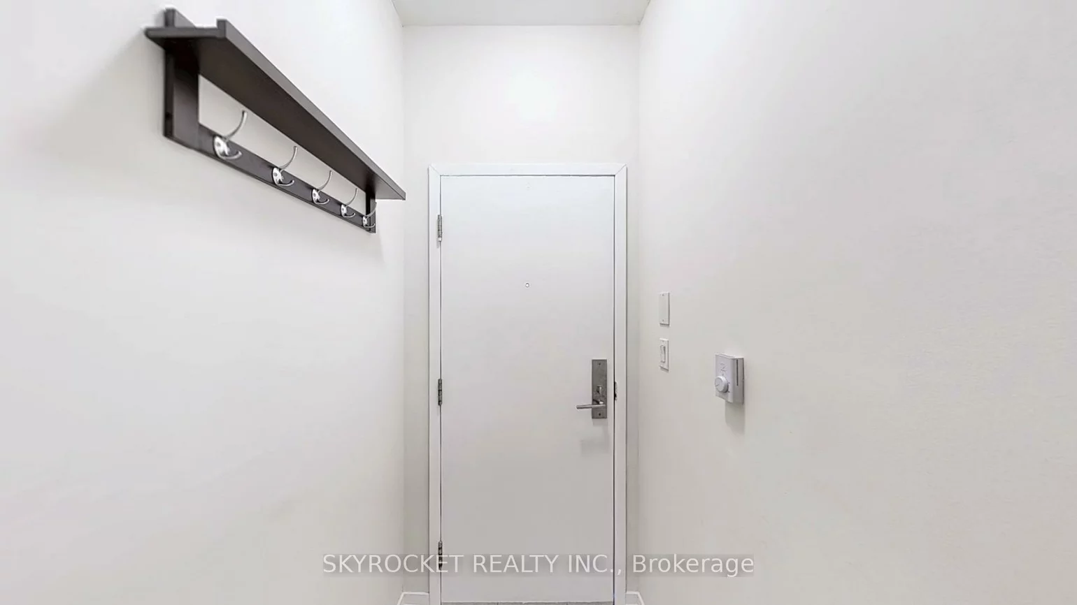 26, Bruce, East Woodbridge, Vaughan