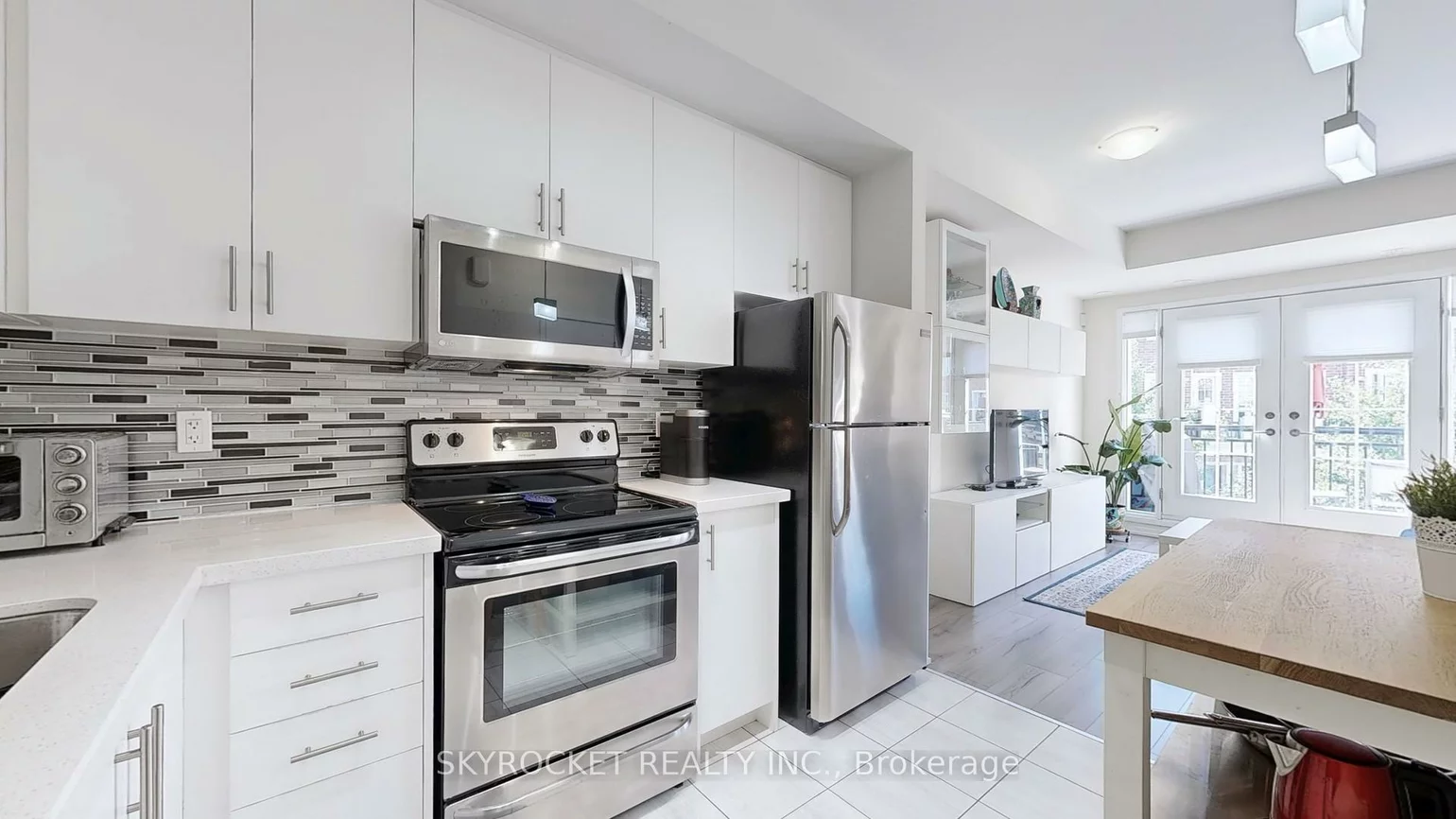 26, Bruce, East Woodbridge, Vaughan