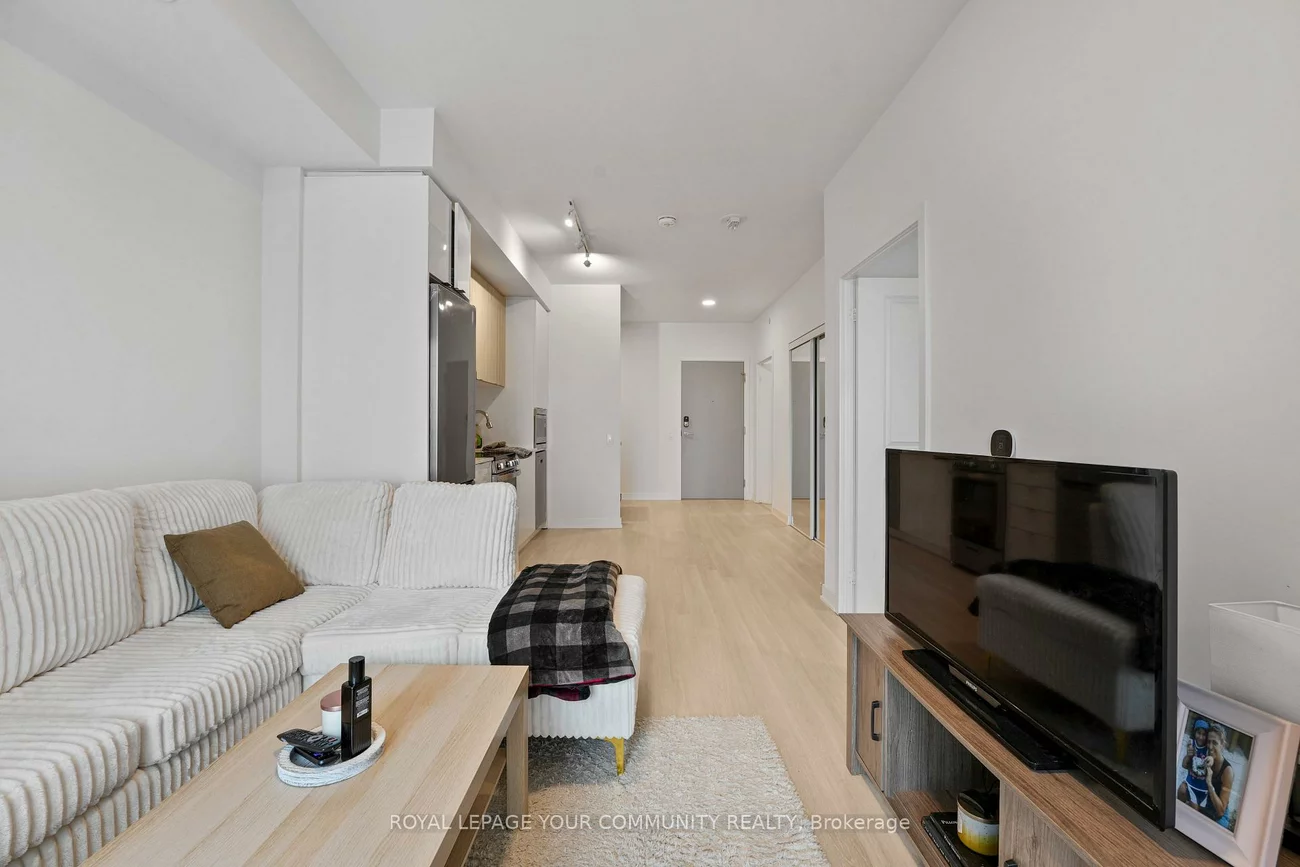 30, Upper Mall, Brownridge, Vaughan