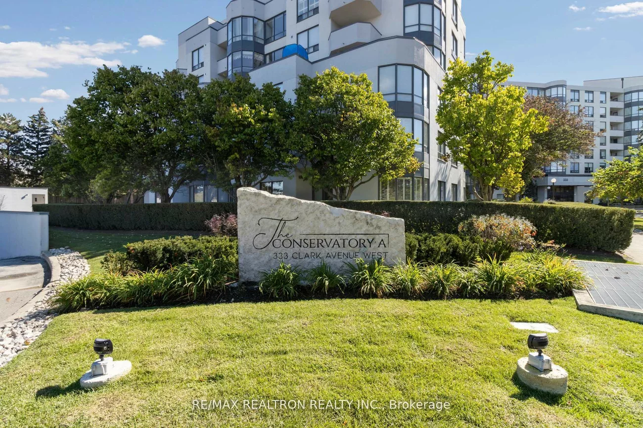 333, Clark, Crestwood-Springfarm-Yorkhill, Vaughan