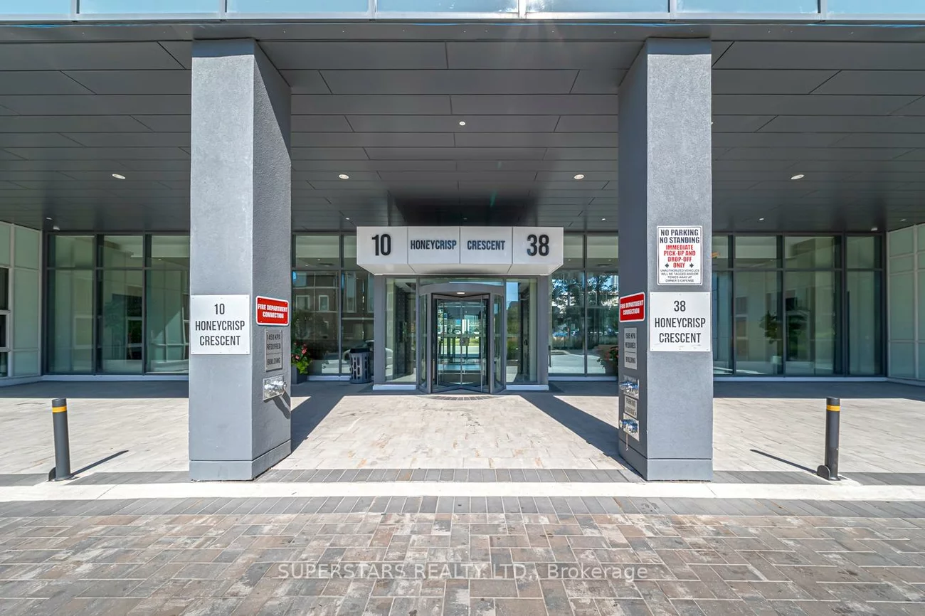 38, Honeycrisp, Vaughan Corporate Centre, Vaughan