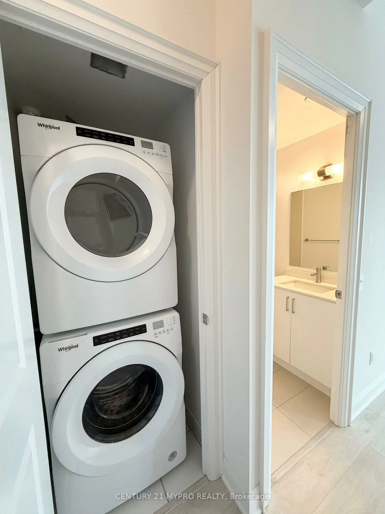 10, Gatineau, Beverley Glen, Vaughan