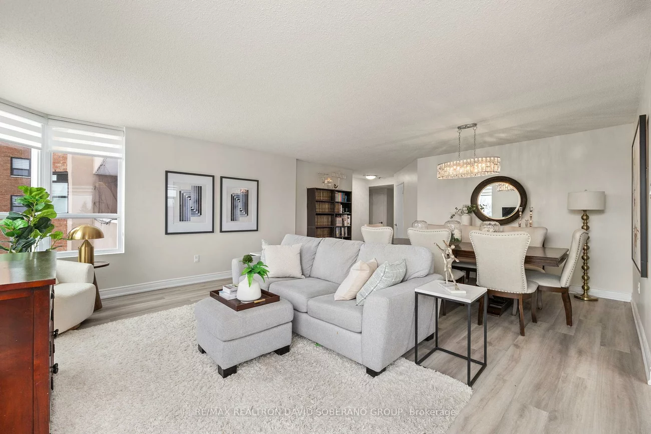 7601, Bathurst, Beverley Glen, Vaughan