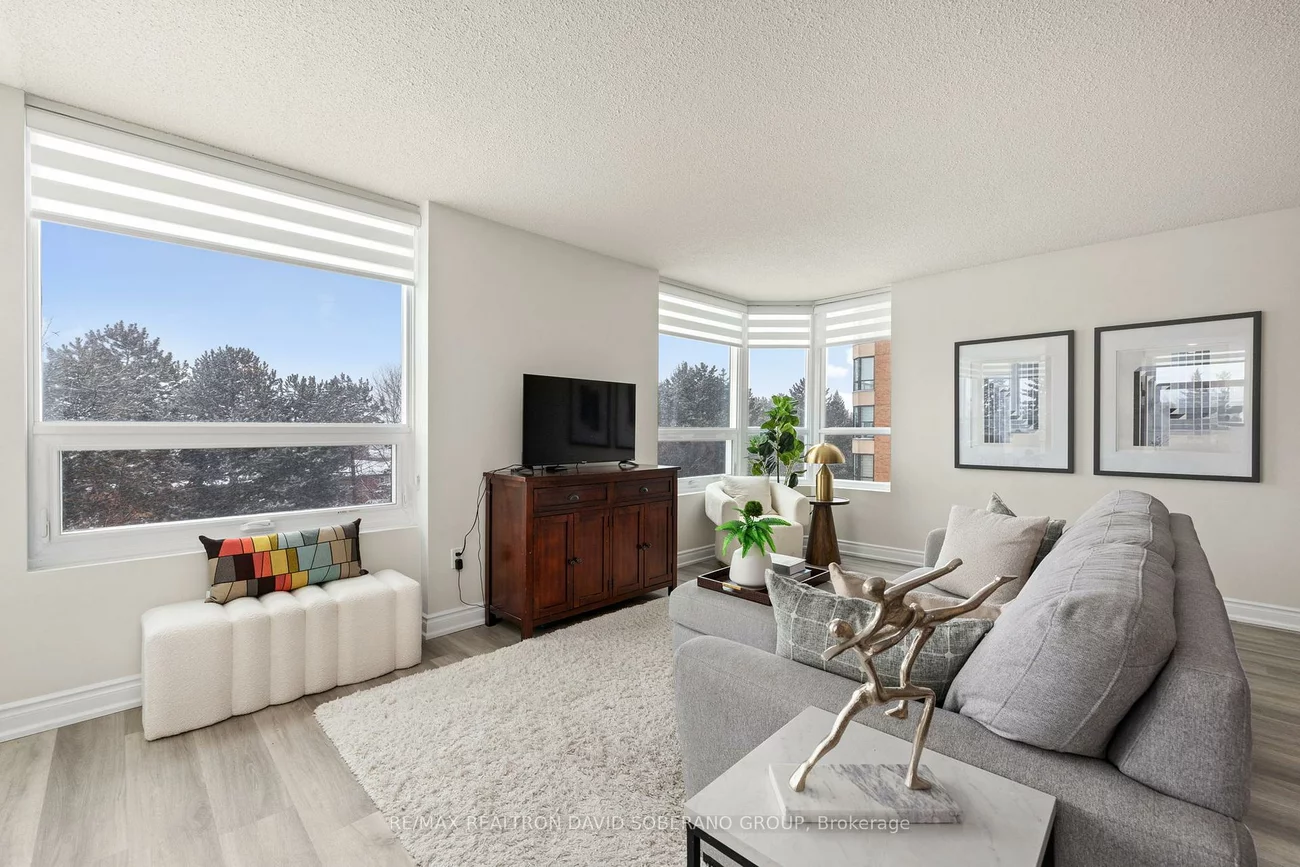 7601, Bathurst, Beverley Glen, Vaughan