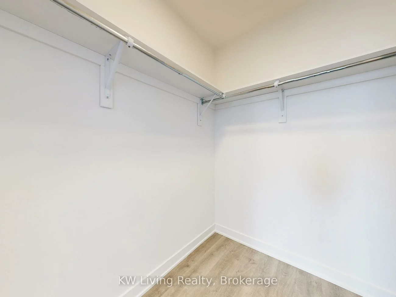 50, Upper Mall, Brownridge, Vaughan