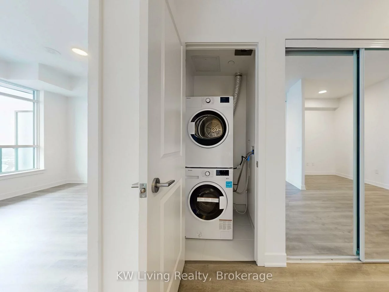 50, Upper Mall, Brownridge, Vaughan