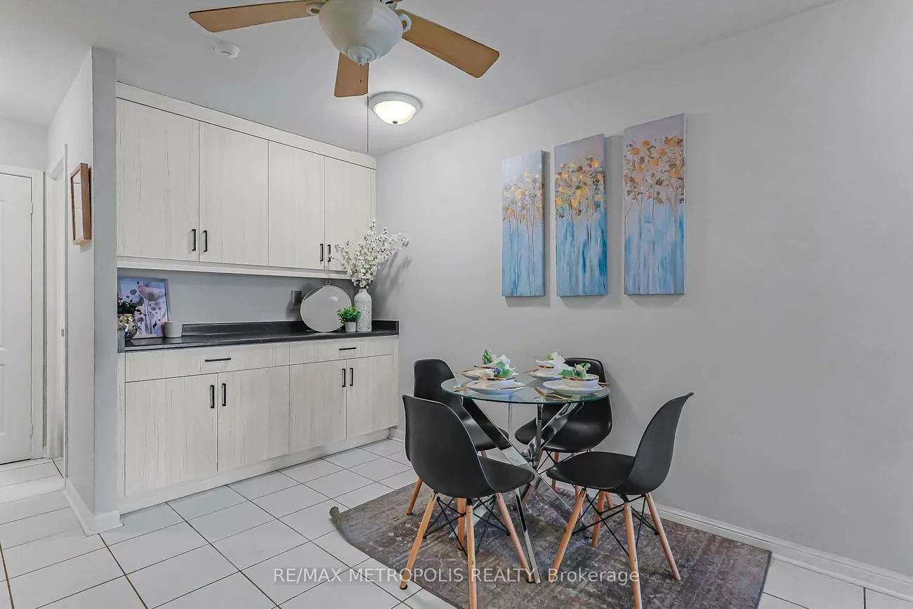 2500, Rutherford, Maple, Vaughan