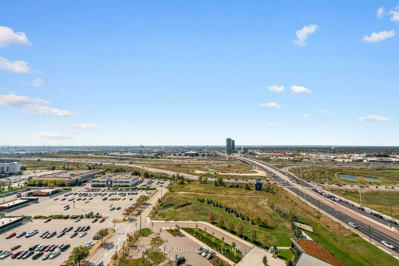 195, Commerce, Vaughan Corporate Centre, Vaughan