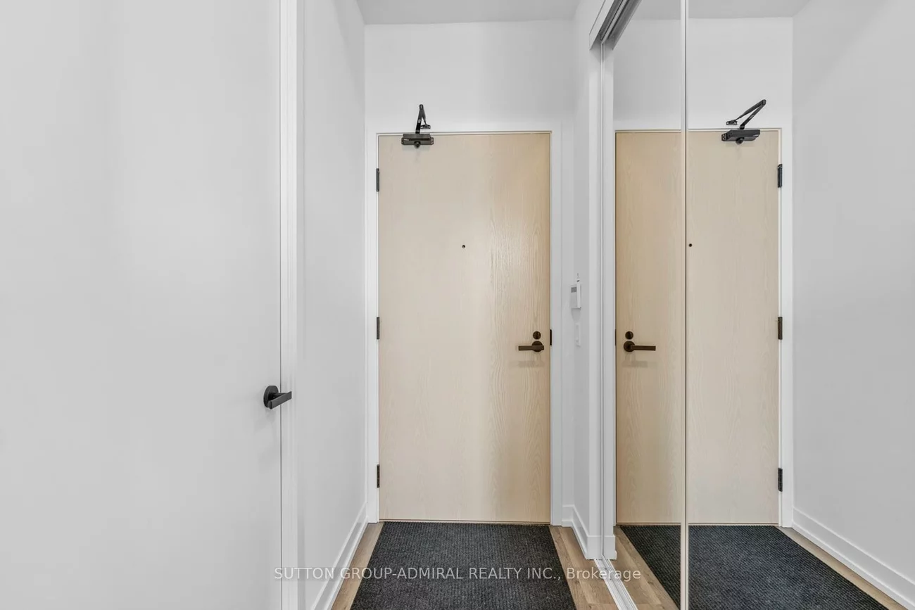 195, Commerce, Vaughan Corporate Centre, Vaughan