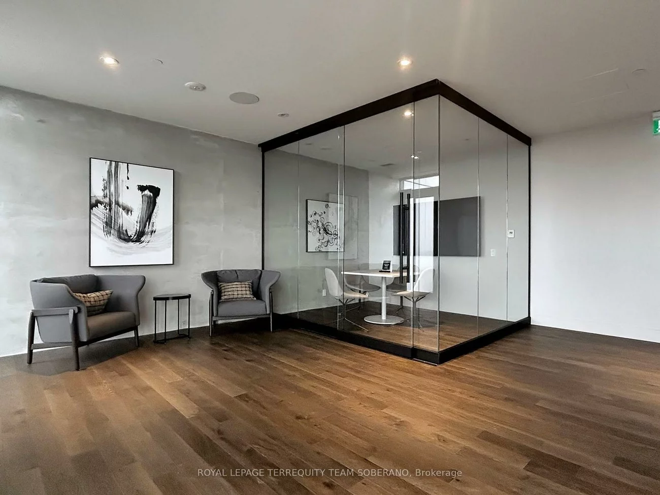 1000, Portage, Vaughan Corporate Centre, Vaughan