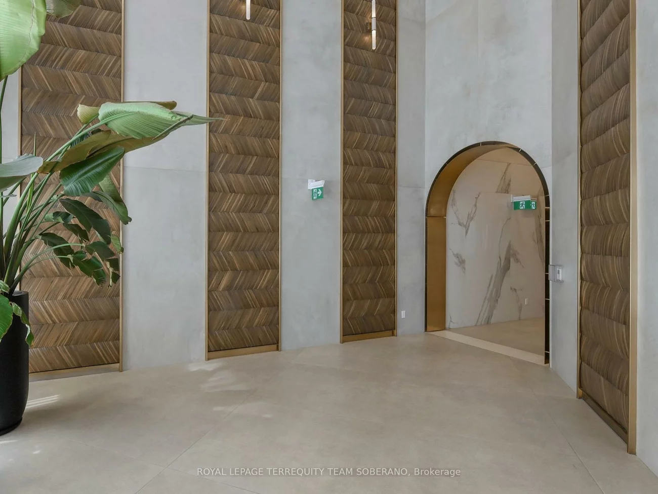 1000, Portage, Vaughan Corporate Centre, Vaughan