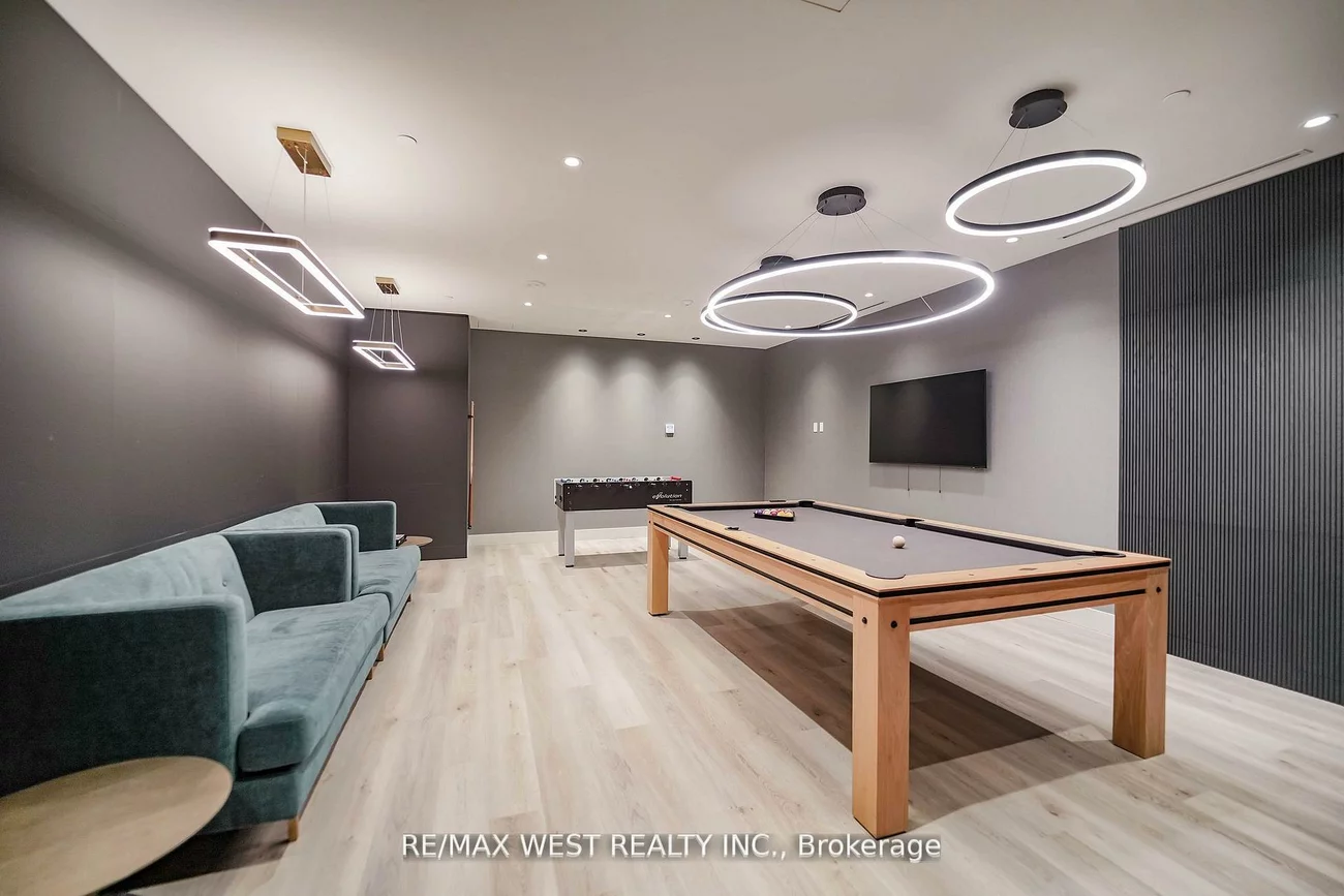 50, Upper Mall, Brownridge, Vaughan