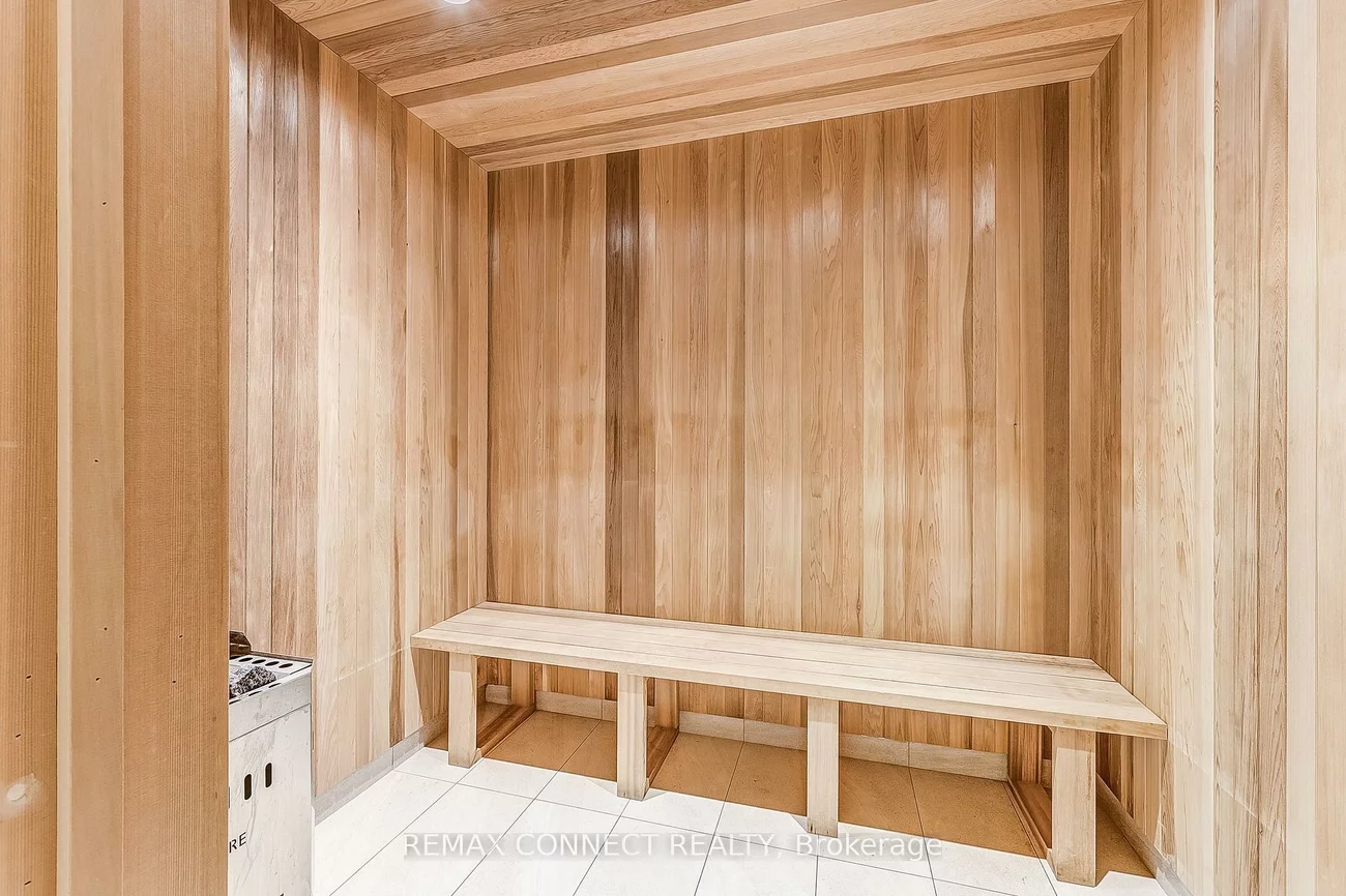 8960, Jane, Vellore Village, Vaughan