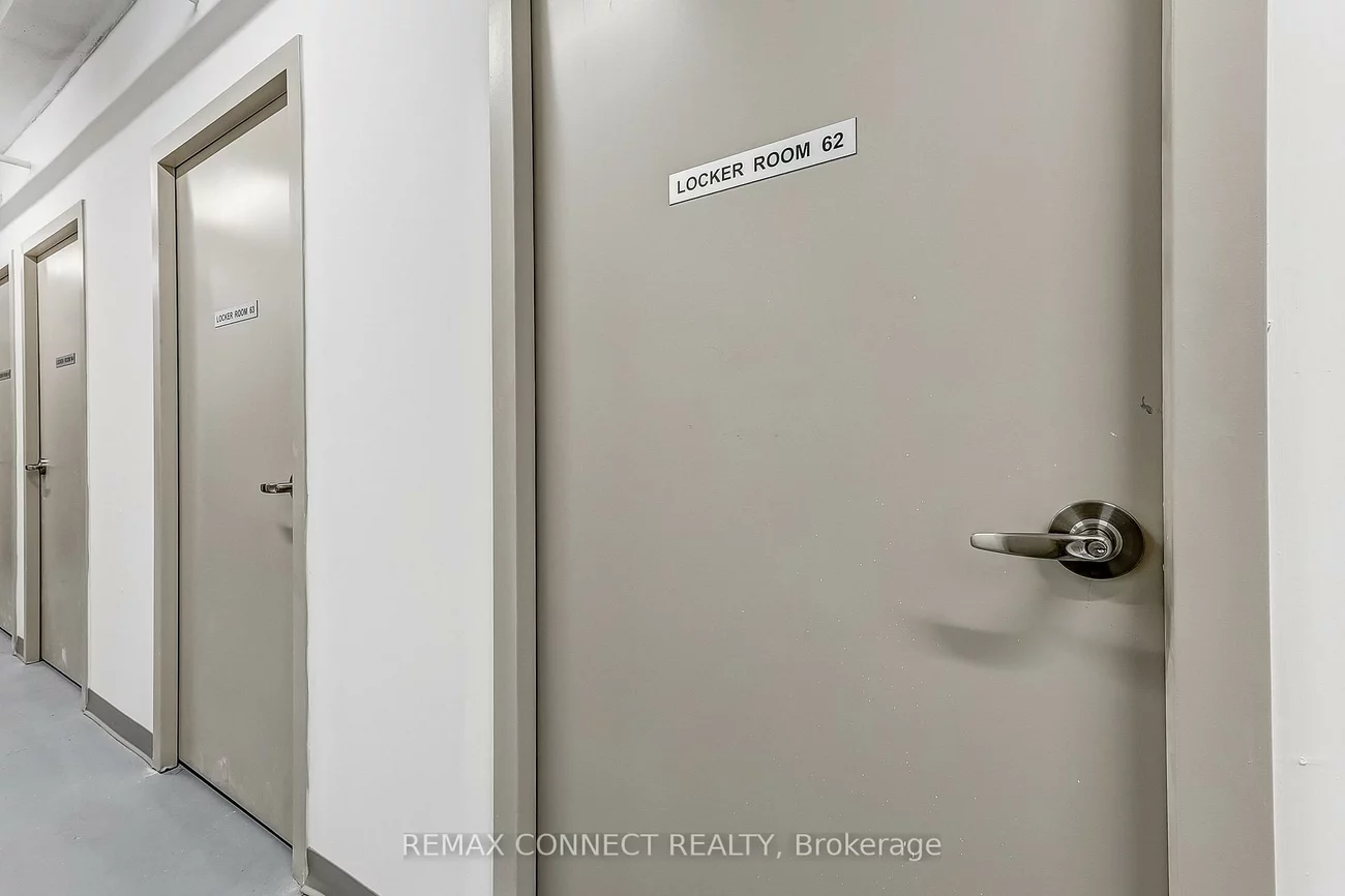 8960, Jane, Vellore Village, Vaughan