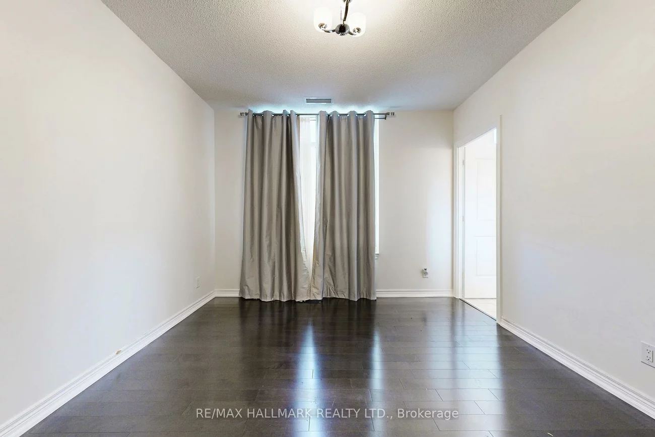 9255, Jane, Maple, Vaughan