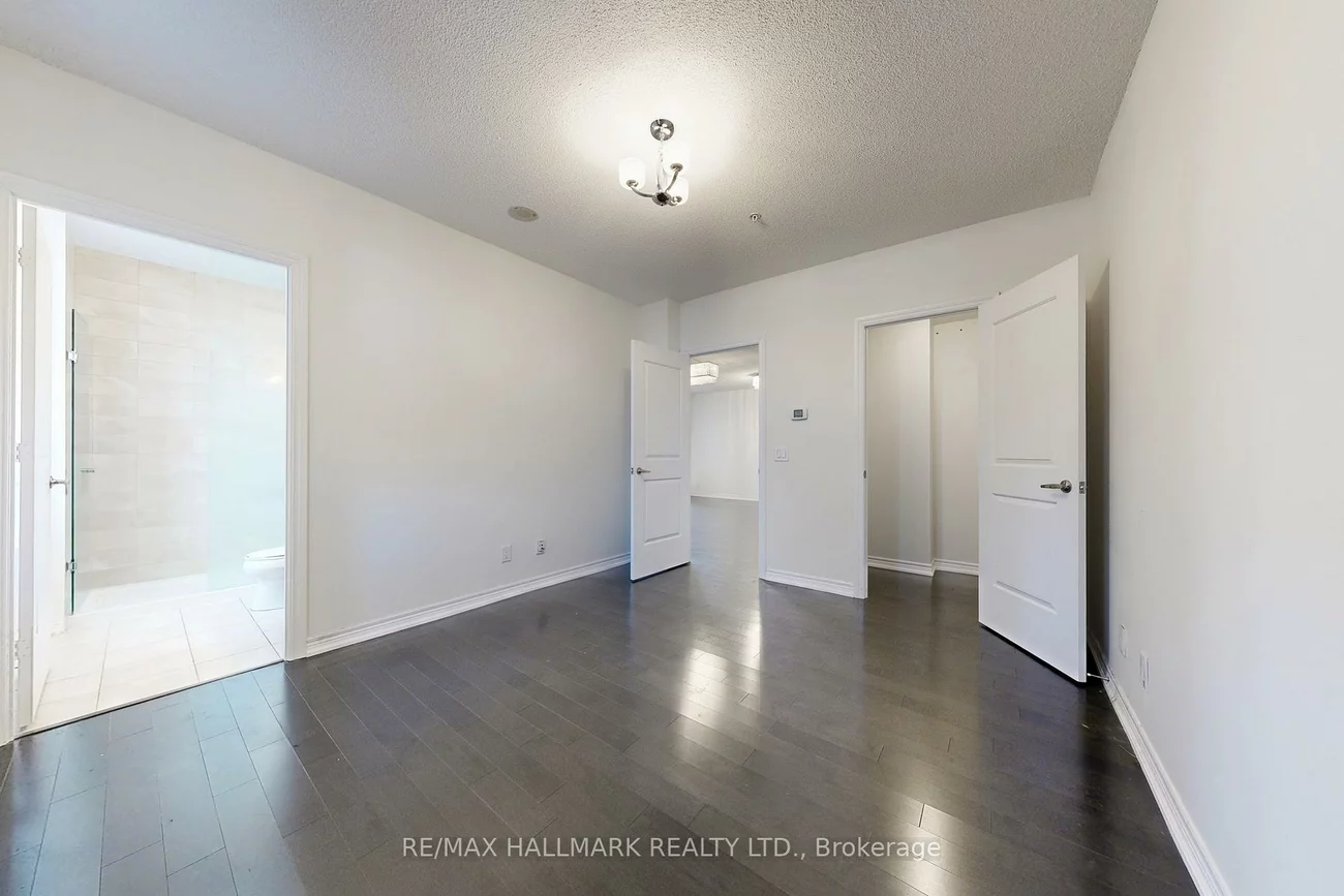 9255, Jane, Maple, Vaughan