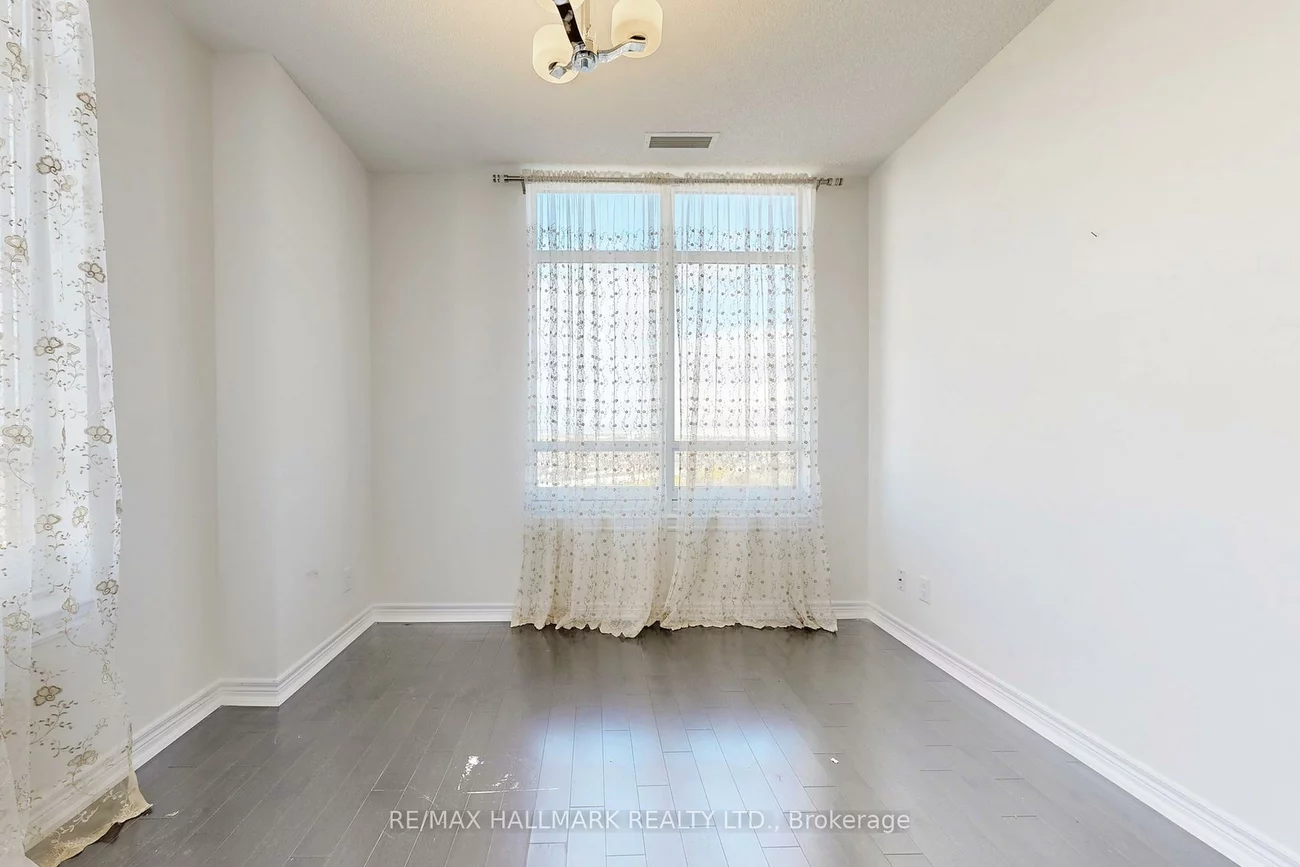 9255, Jane, Maple, Vaughan