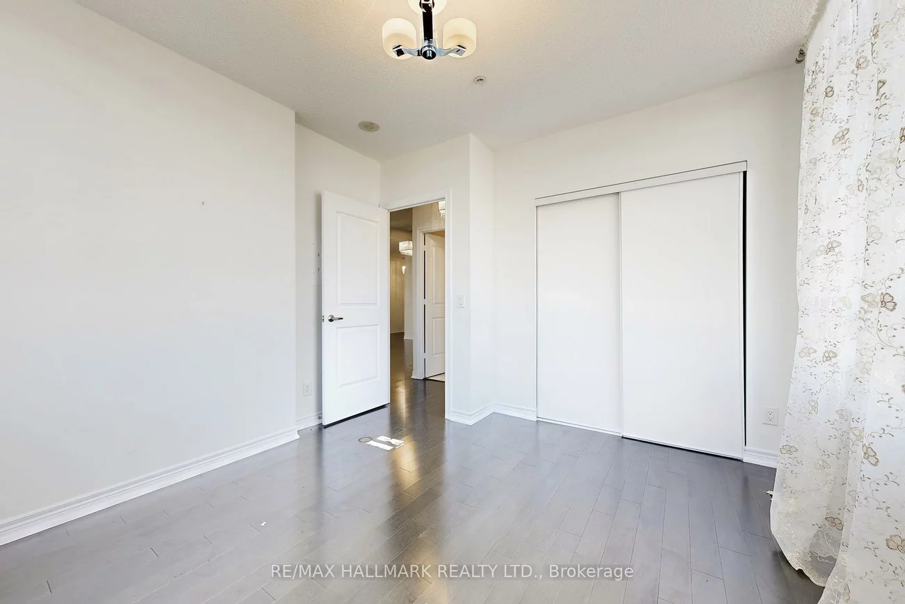 9255, Jane, Maple, Vaughan