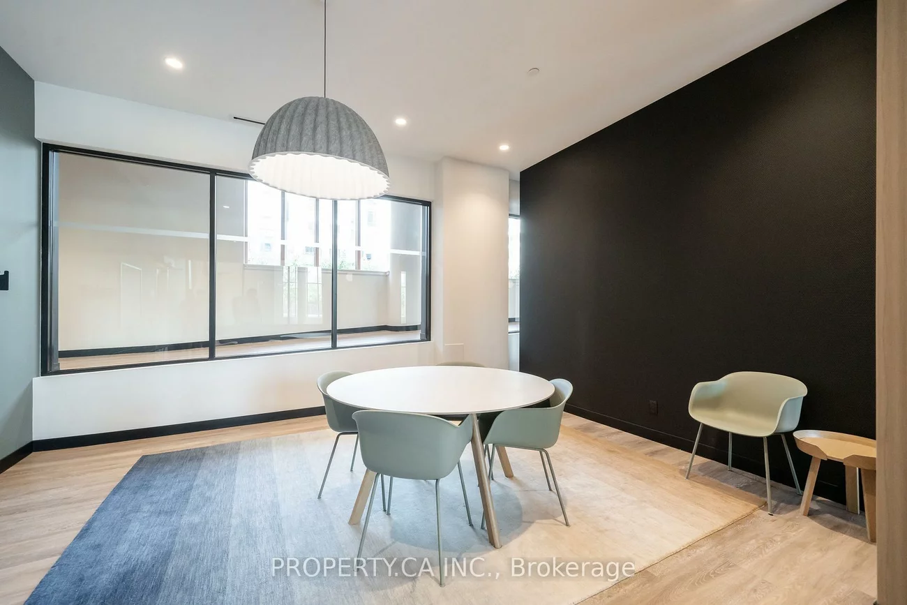 7950, Bathurst, Beverley Glen, Vaughan