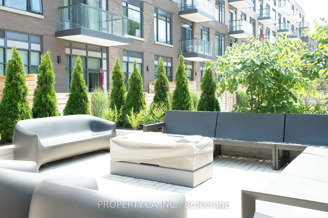 7950, Bathurst, Beverley Glen, Vaughan