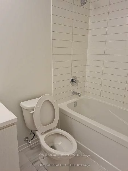 11, Honeycrisp, Vaughan Corporate Centre, Vaughan