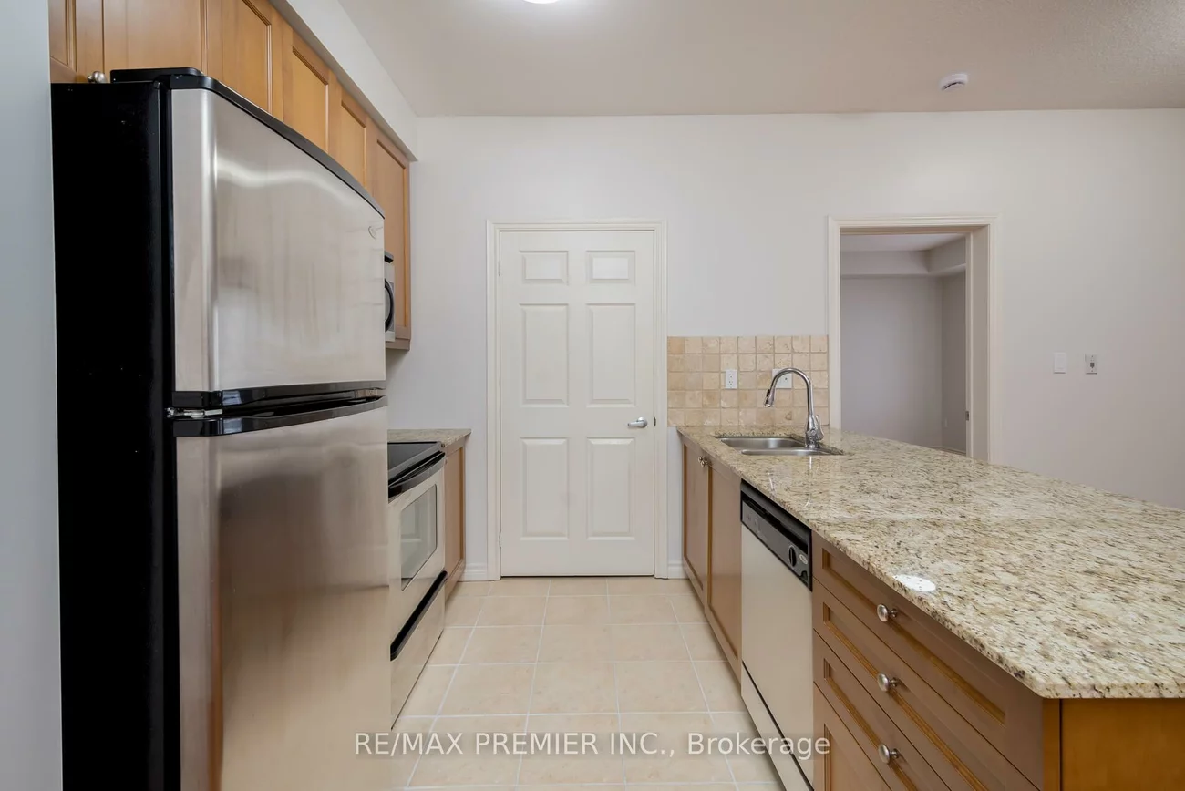 4620, Highway 7, East Woodbridge, Vaughan